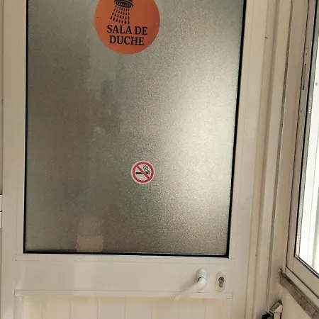 Macarena-al Hostel Almada