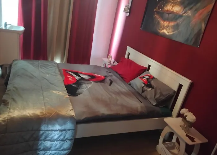 Macarena-al Hostel Almada