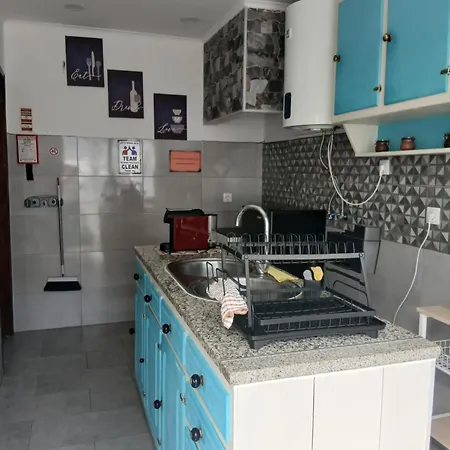 Macarena-al * Almada